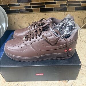 Supreme Brown Air Force 1 Sneakers